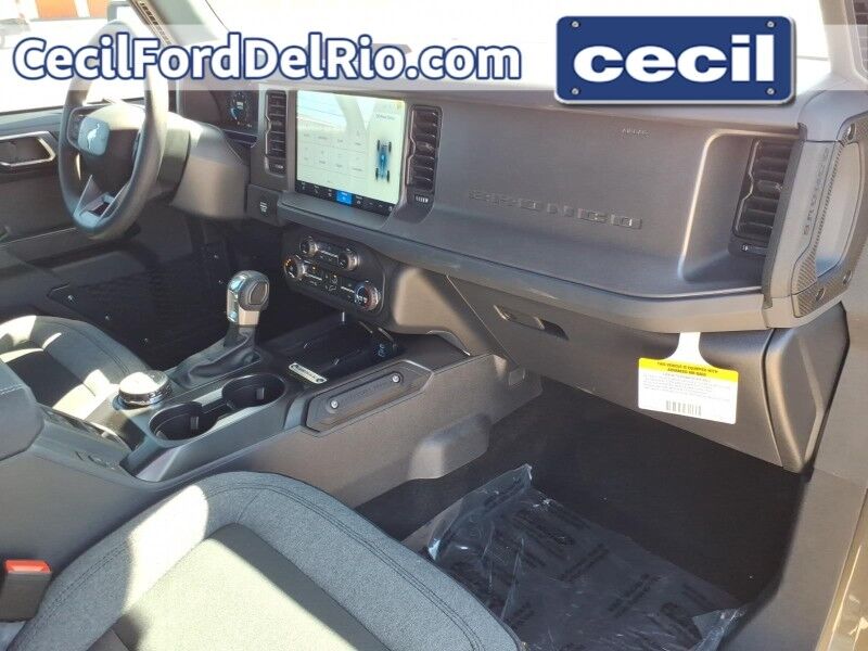 2025 Ford Bronco Base Del Rio TX