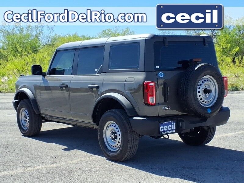 2025 Ford Bronco Base Del Rio TX