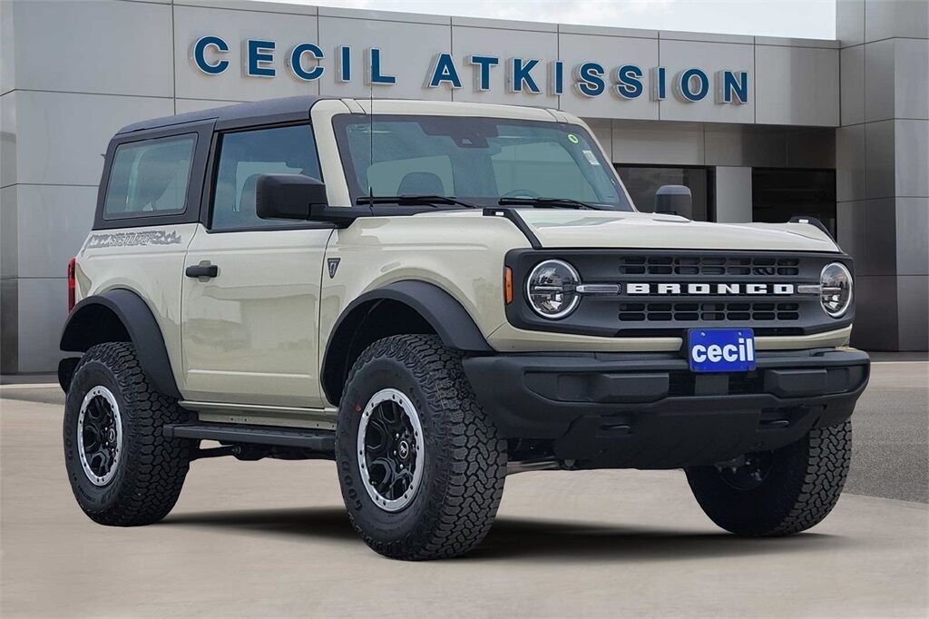 2025 Ford Bronco Base