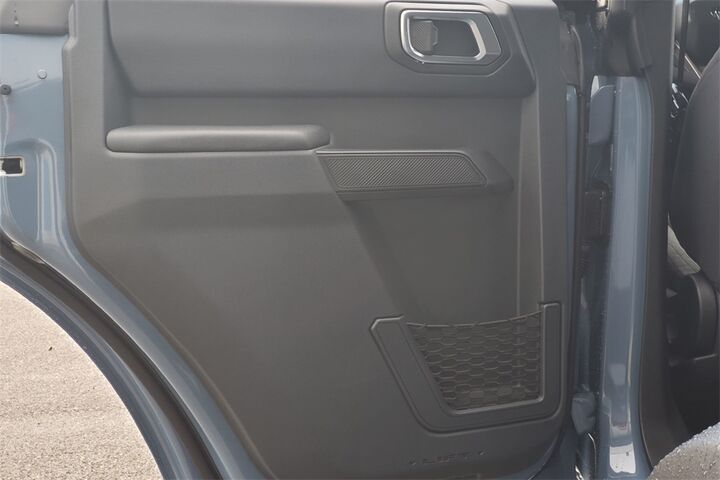 2025 Ford Bronco Base  TX
