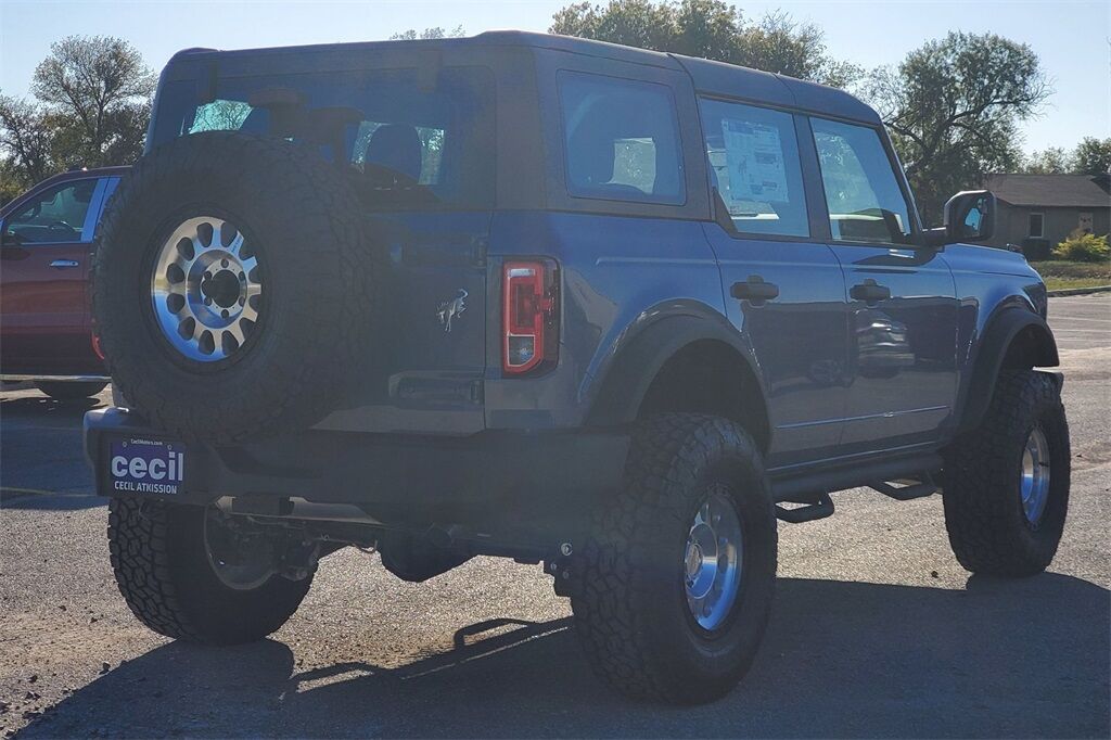 2025 Ford Bronco Base Hondo TX