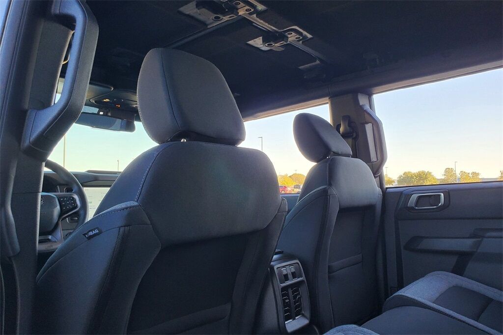 2025 Ford Bronco Base Hondo TX