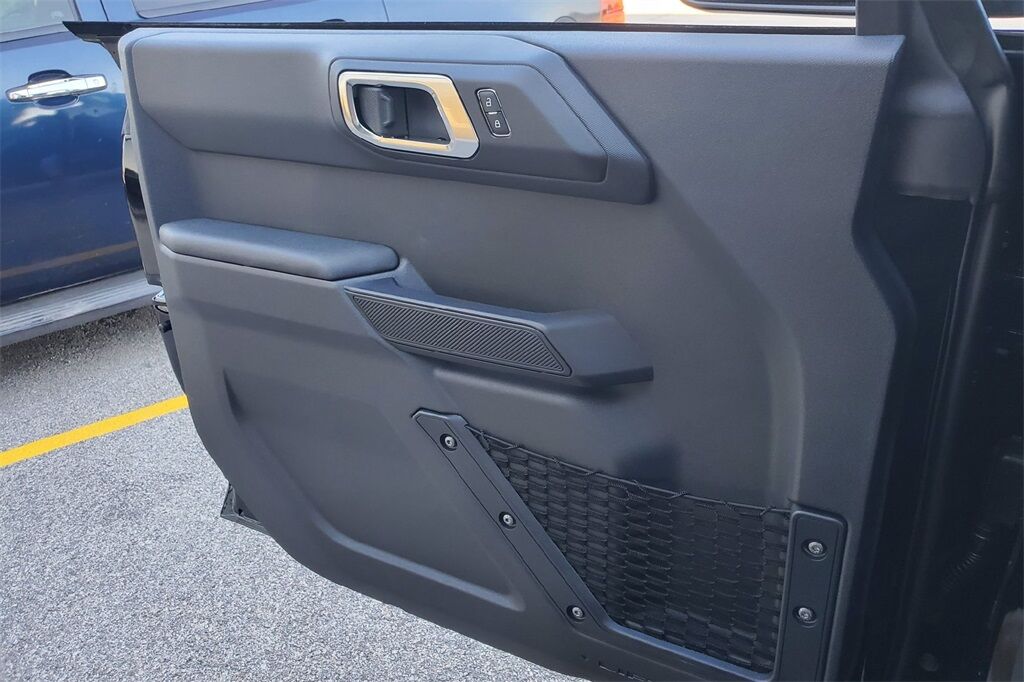 2025 Ford Bronco Base Hondo TX