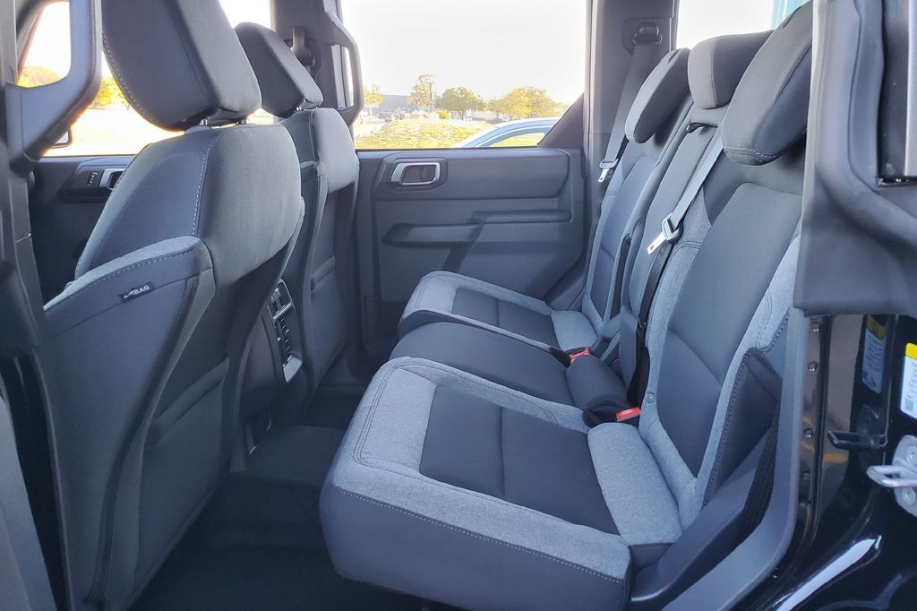 2025 Ford Bronco Base Hondo TX