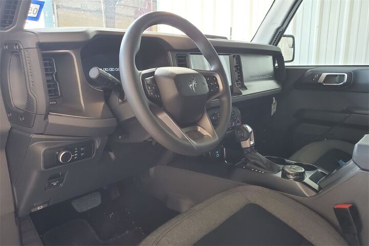 2025 Ford Bronco Base  TX 2025 Ford Bronco Base  TX