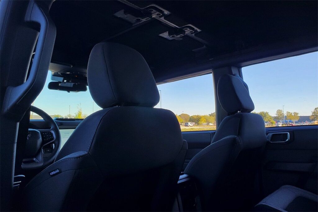 2025 Ford Bronco Base Hondo TX