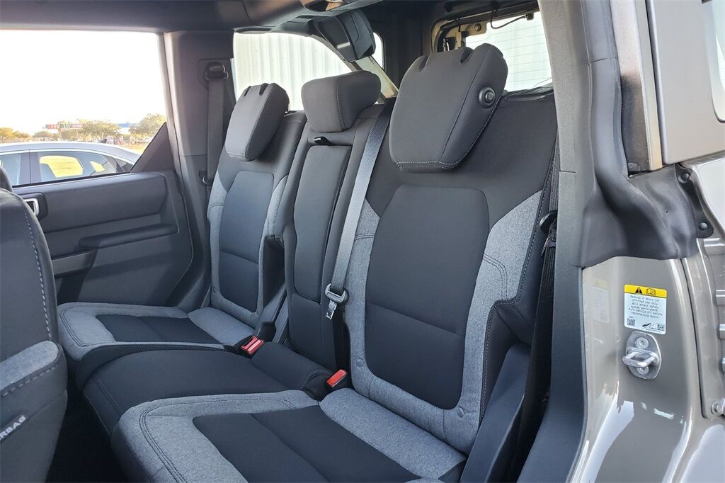 2025 Ford Bronco Base Hondo TX