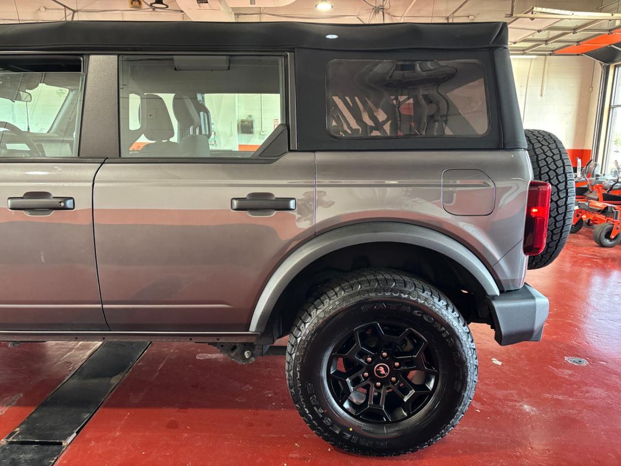 2025 Ford Bronco Base Franklin OH