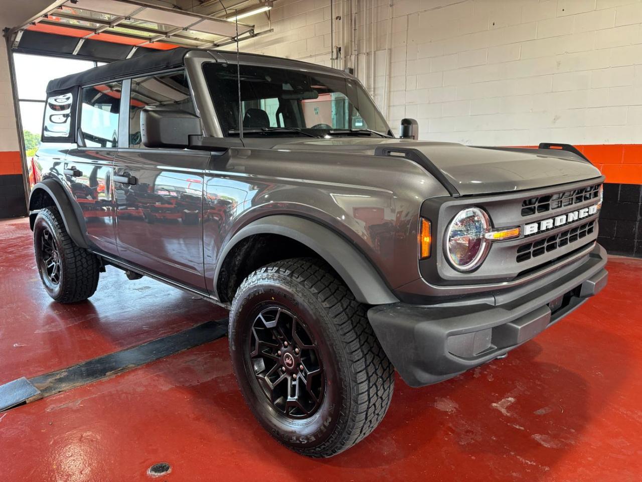 2025 Ford Bronco Base Franklin OH