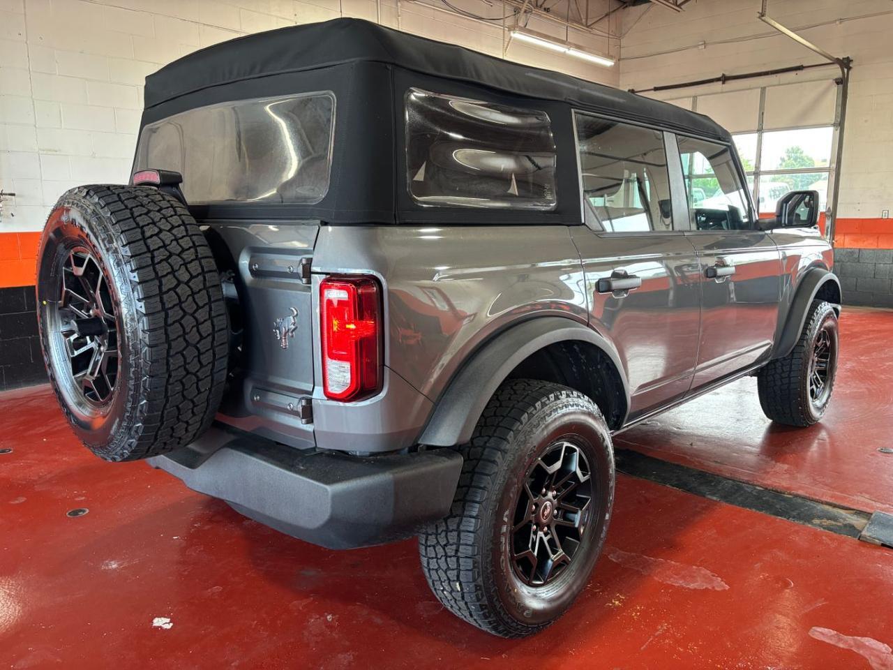2025 Ford Bronco Base Franklin OH