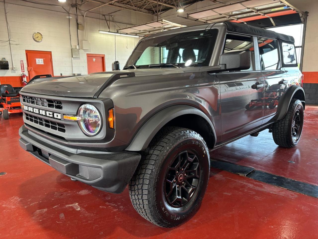 2025 Ford Bronco Base Franklin OH