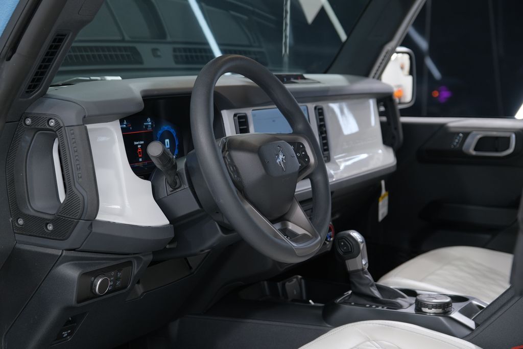 2025 Ford Bronco Base Miami FL