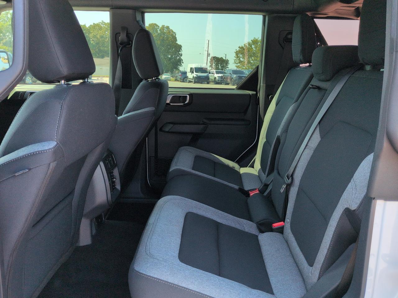 2025 Ford Bronco Base Appleton WI
