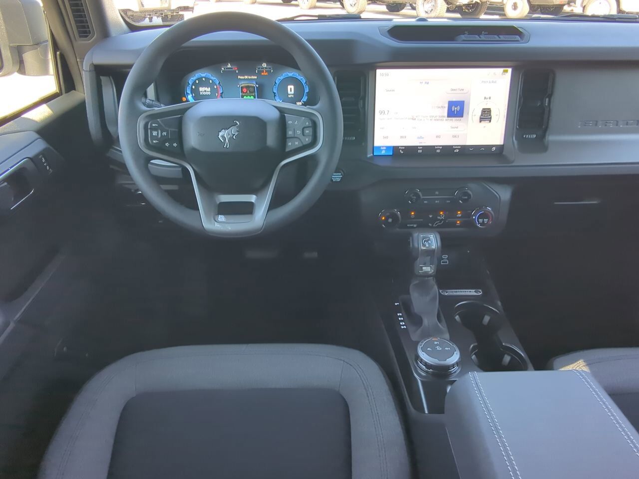 2025 Ford Bronco Base Appleton WI