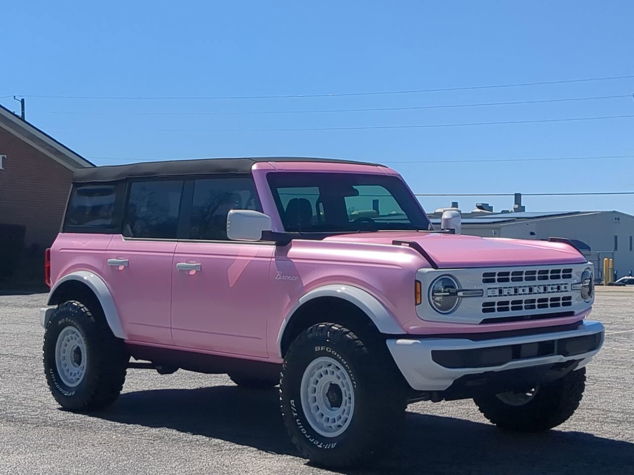 2025 Ford Bronco Base Appleton WI