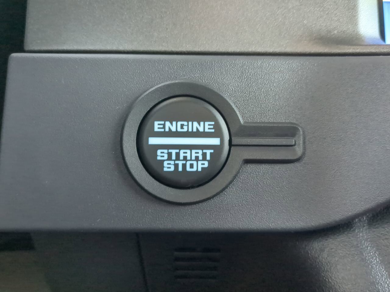 2025 Ford Bronco Base Appleton WI