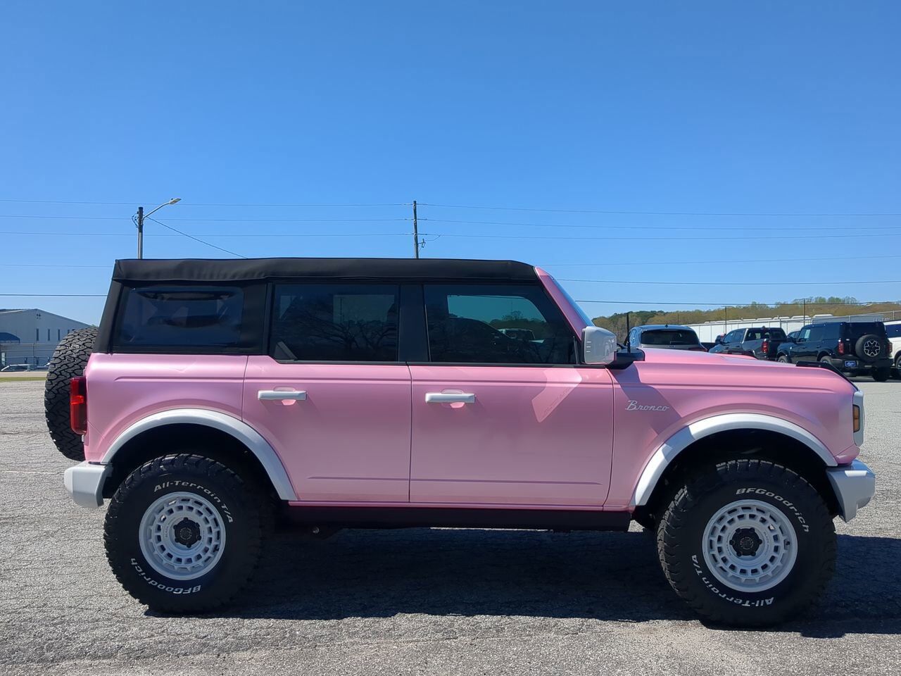 2025 Ford Bronco Base Appleton WI