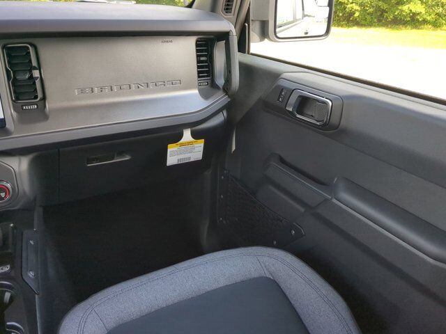 2025 Ford Bronco Base Appleton WI