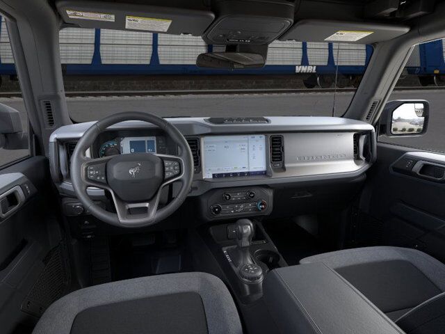 2025 Ford Bronco Base Appleton WI
