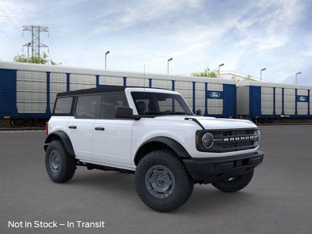 2025 Ford Bronco Base Appleton WI
