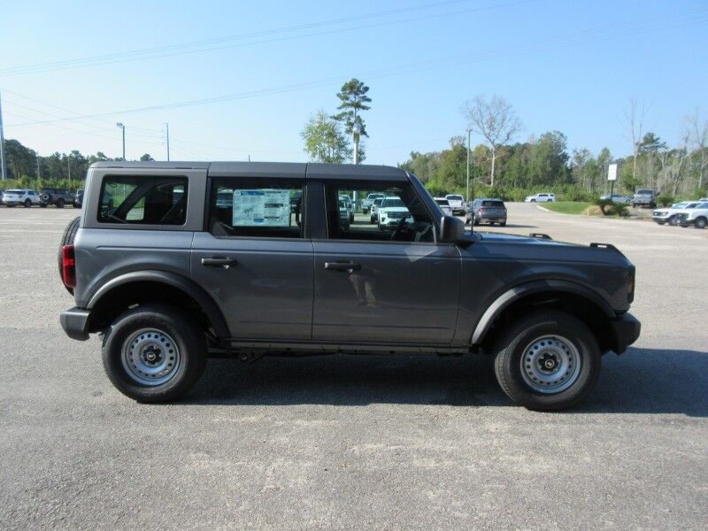 2025 Ford Bronco Base St. George SC