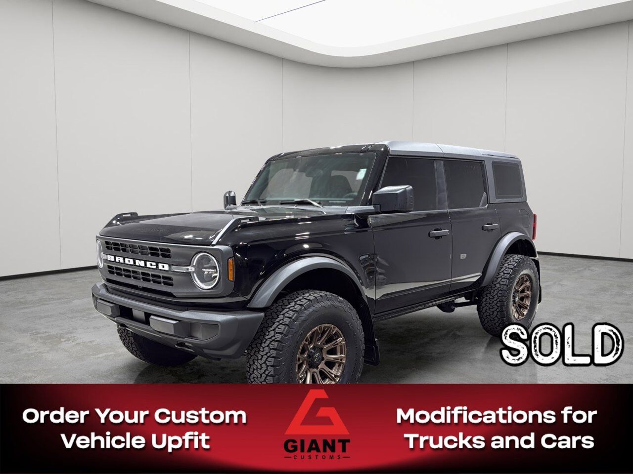 2025 Ford Bronco Base