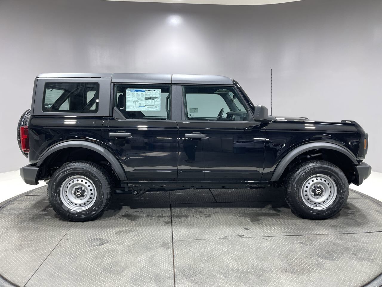 2025 Ford Bronco Base Sherwood Park AB