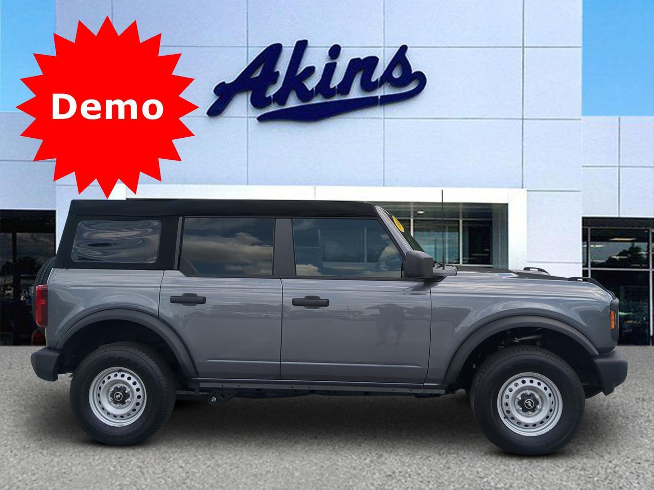 2025 Ford Bronco Base