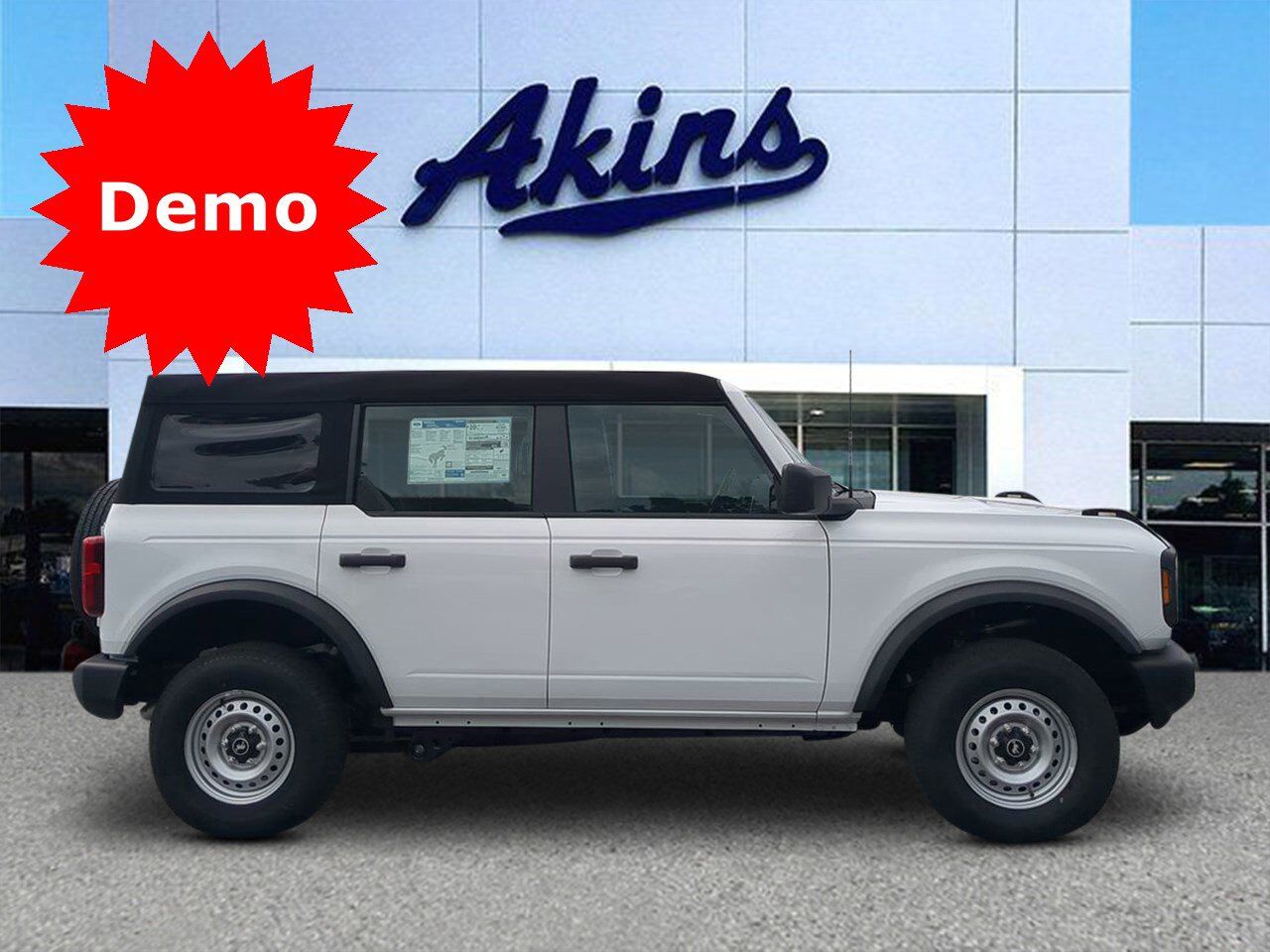 2025 Ford Bronco Base