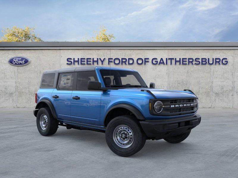2025 Ford Bronco Base