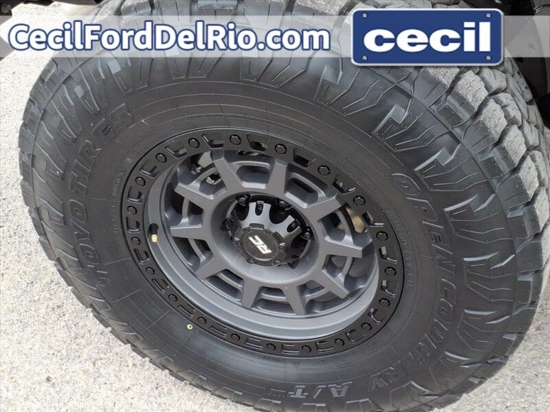 2025 Ford Bronco Big Bend Del Rio TX