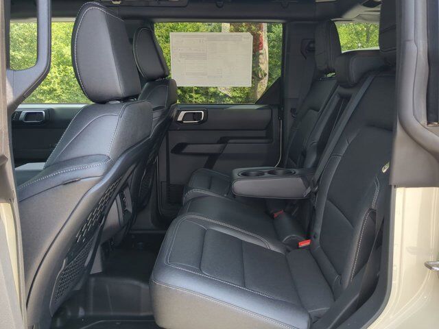 2025 Ford Bronco Big Bend Appleton WI