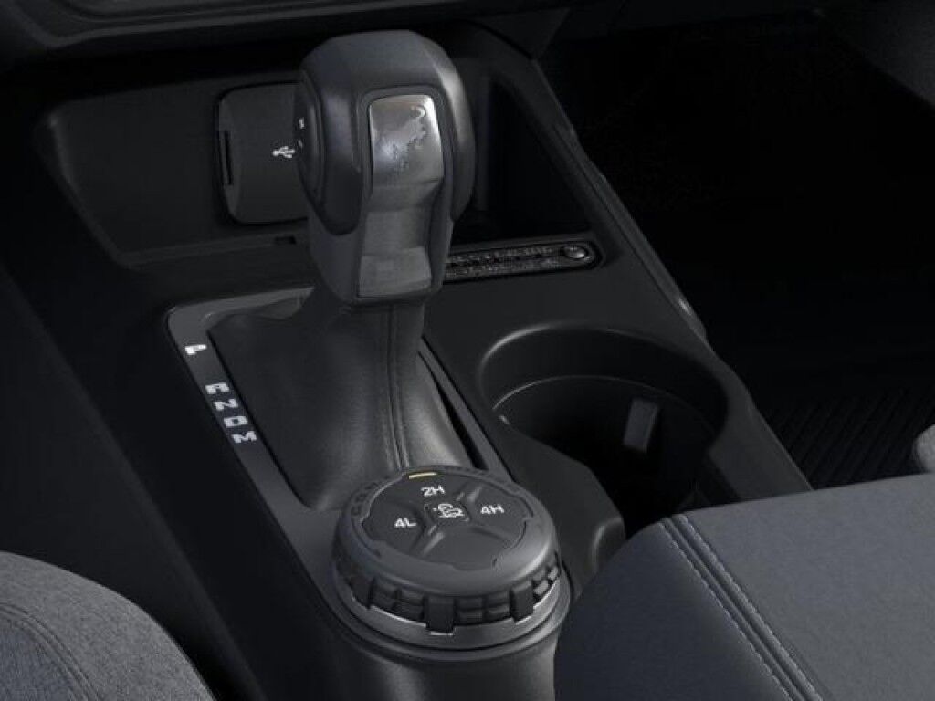 2025 Ford Bronco Big Bend Owego NY