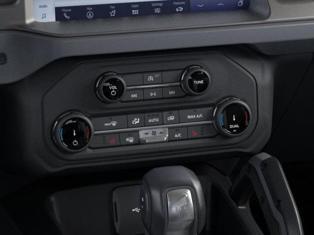 2025 Ford Bronco Big Bend Owego NY