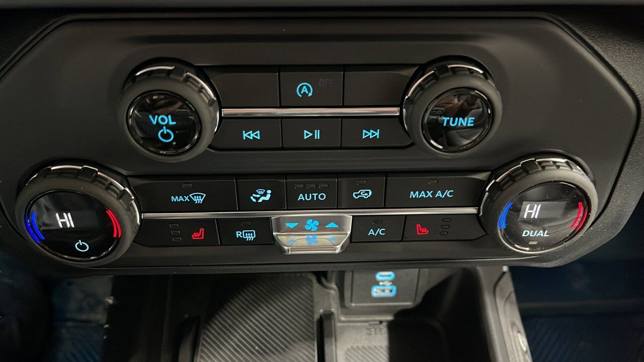 2025 Ford Bronco Big Bend Sherwood Park AB