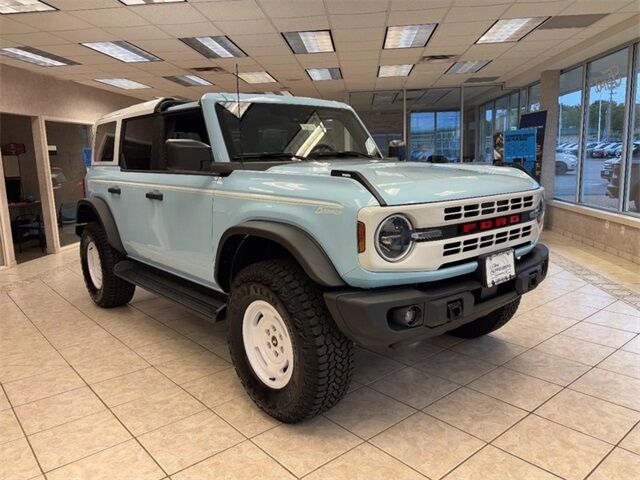2025 Ford Bronco Heritage Edition