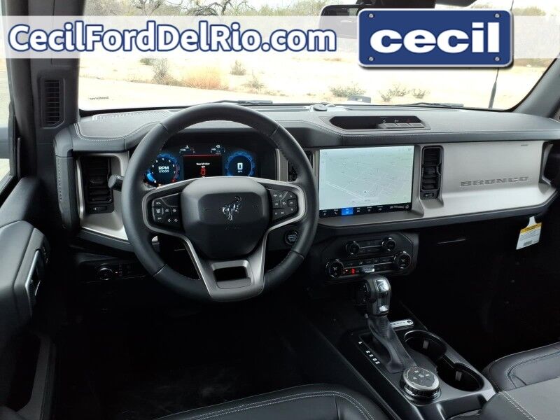 2025 Ford Bronco Outer Banks Del Rio TX