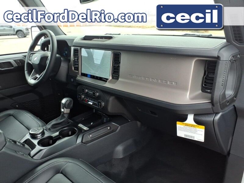2025 Ford Bronco Outer Banks Del Rio TX