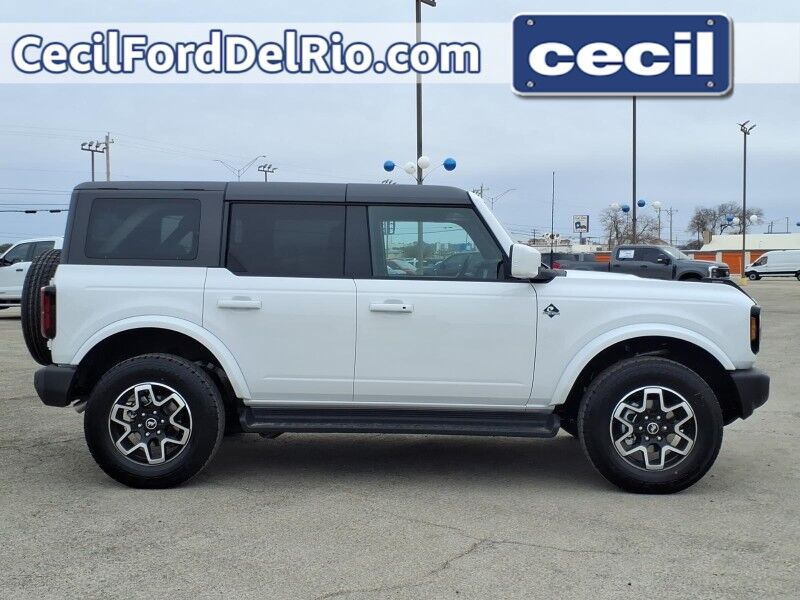 2025 Ford Bronco Outer Banks Del Rio TX
