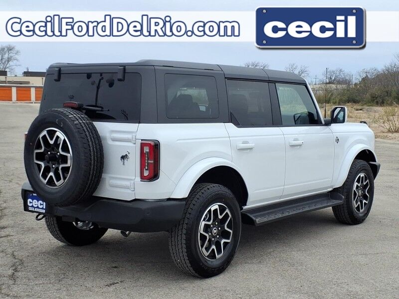 2025 Ford Bronco Outer Banks Del Rio TX