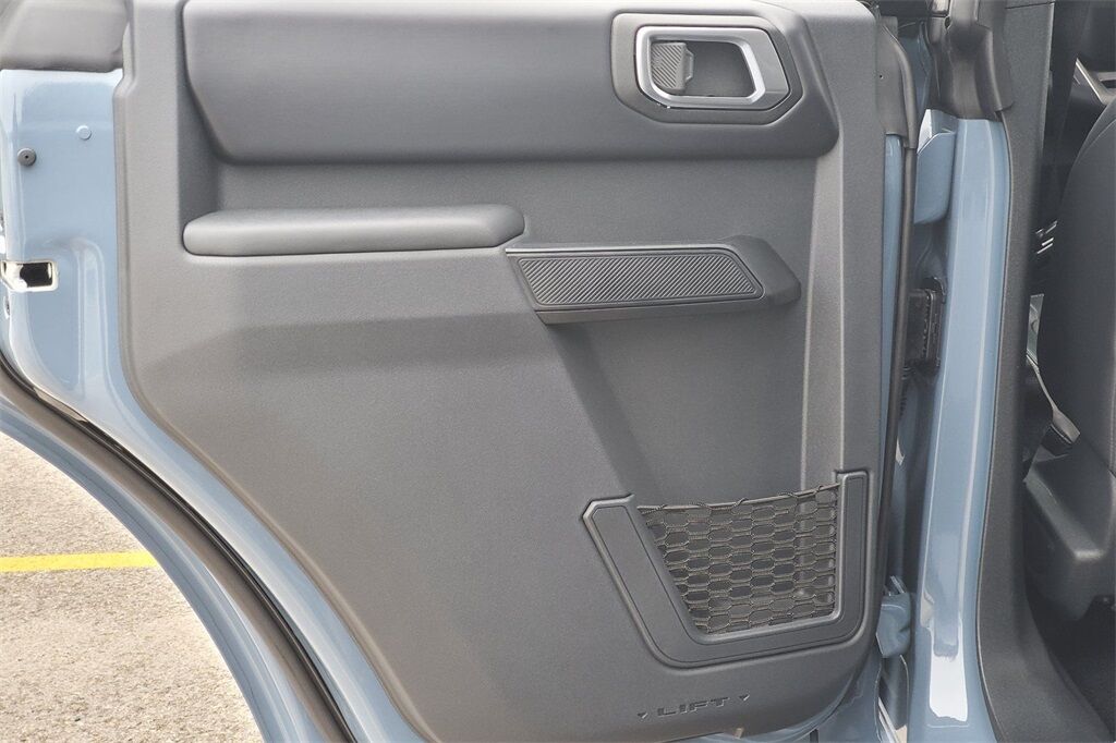 2025 Ford Bronco Outer Banks Hondo TX