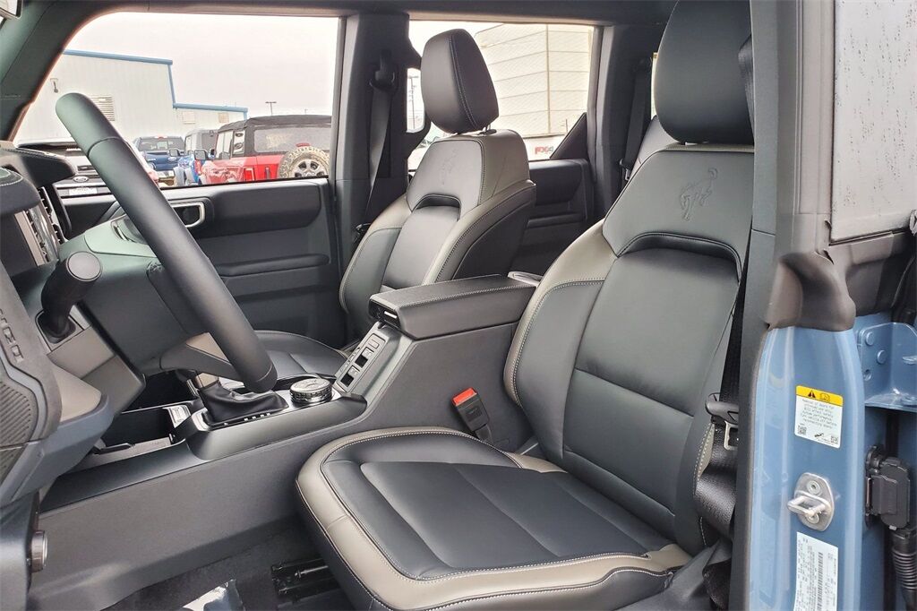 2025 Ford Bronco Outer Banks Hondo TX