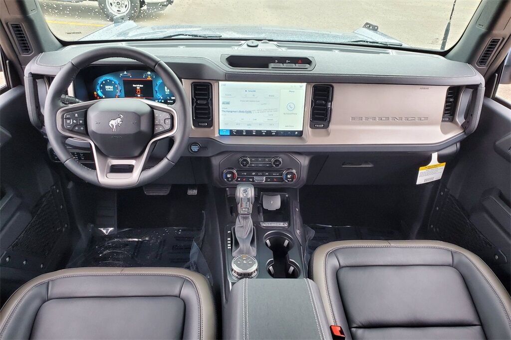 2025 Ford Bronco Outer Banks Hondo TX