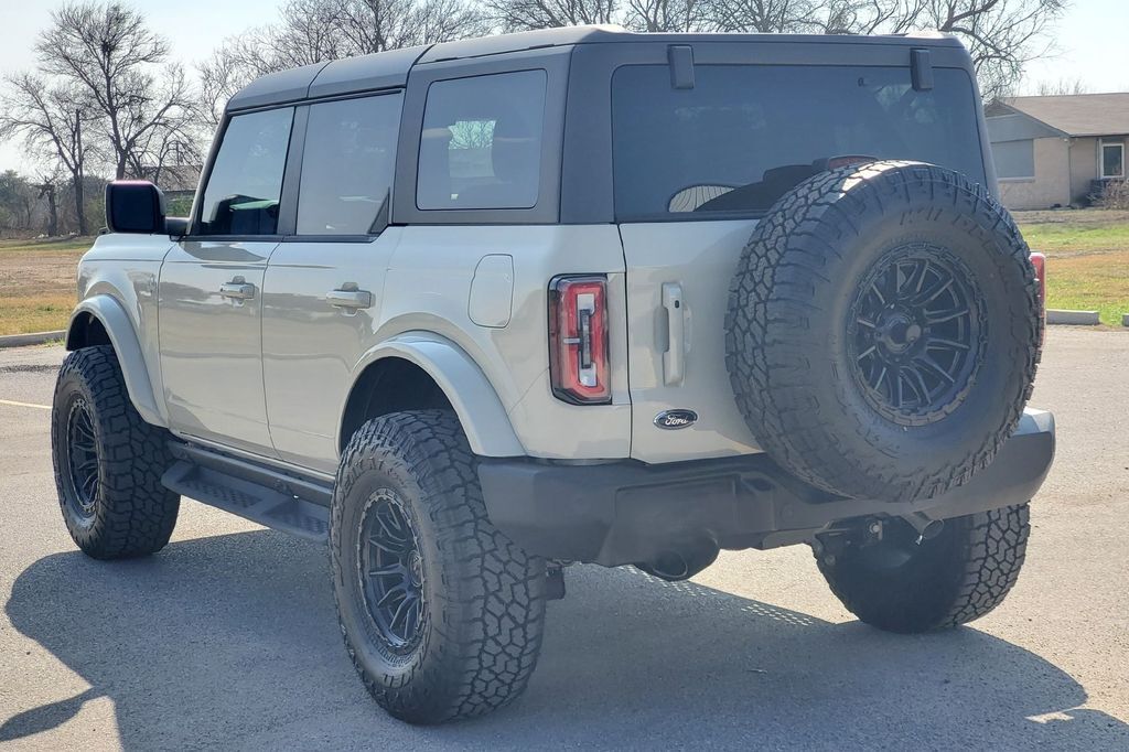 2025 Ford Bronco Outer Banks Hondo TX