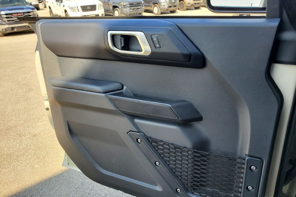 2025 Ford Bronco Outer Banks Hondo TX