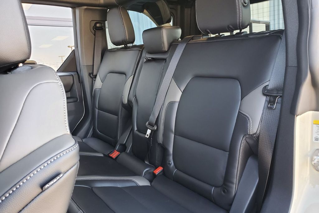 2025 Ford Bronco Outer Banks Hondo TX