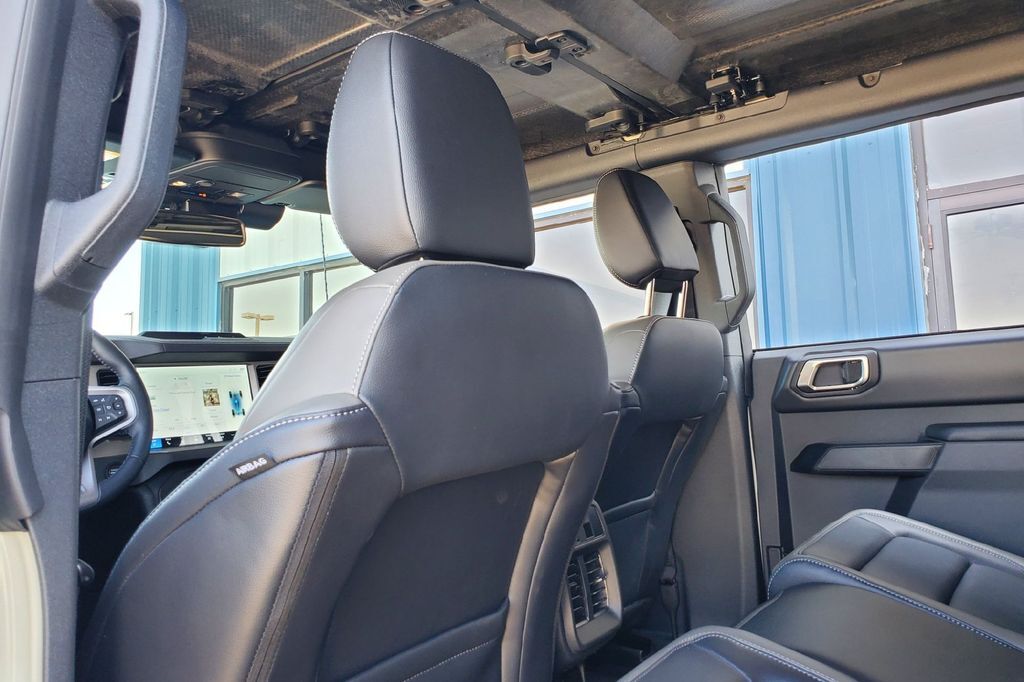 2025 Ford Bronco Outer Banks Hondo TX