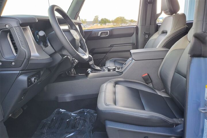 2025 Ford Bronco Outer Banks TX 2025 Ford Bronco Outer Banks TX