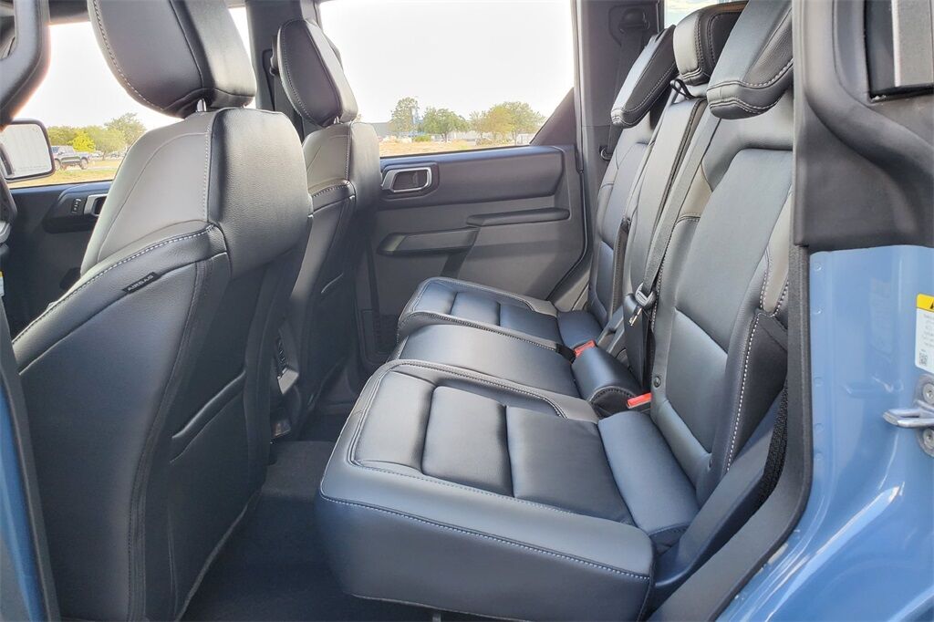 2025 Ford Bronco Outer Banks Hondo TX