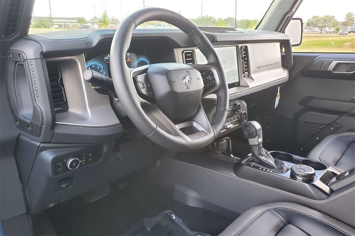 2025 Ford Bronco Outer Banks TX 2025 Ford Bronco Outer Banks TX